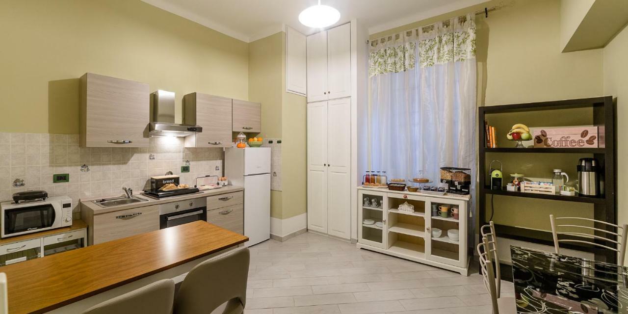 Rooms & Breakfast Dogali Genova Eksteriør billede